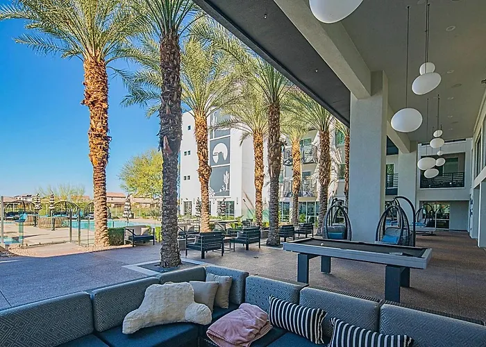 Apartment Kierland Sunny Retreat Pool & Hot Tub *
